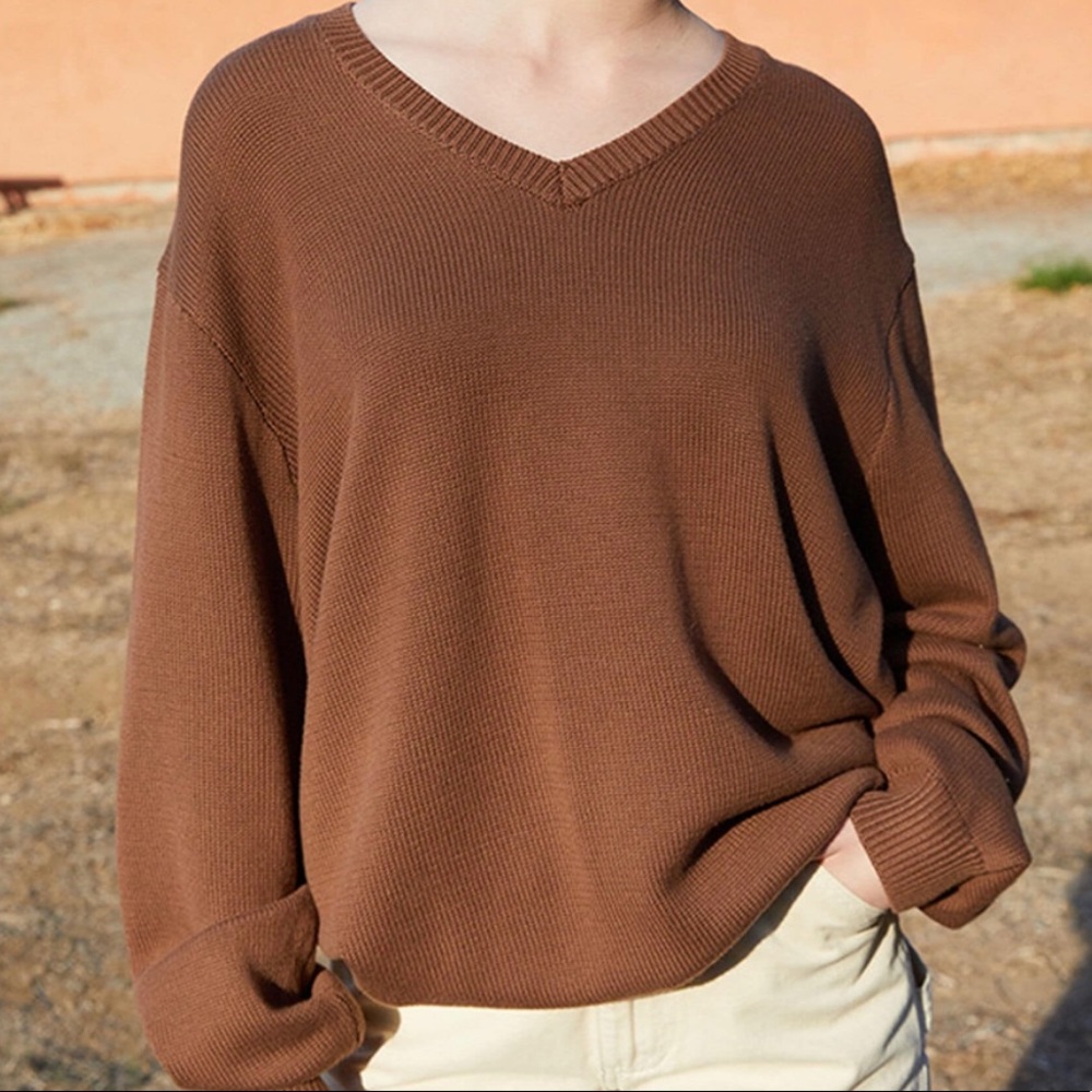 “JOHN GALT BROWN AGNES SWEATER” brown v-neck John galt knit Agnes sweater